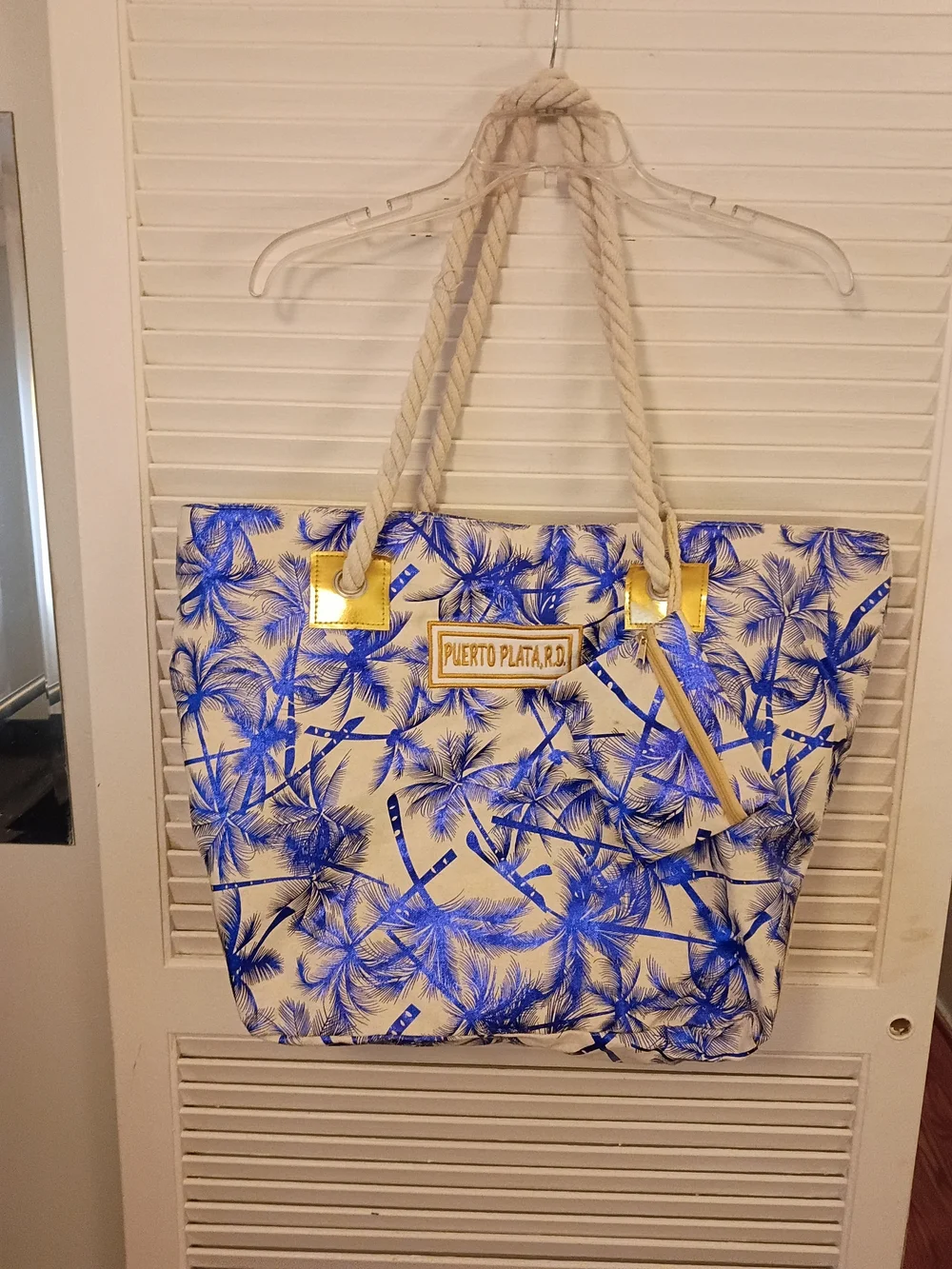 Puerto Plata Blue Palm-Print Beach Tote with Matching Pouch